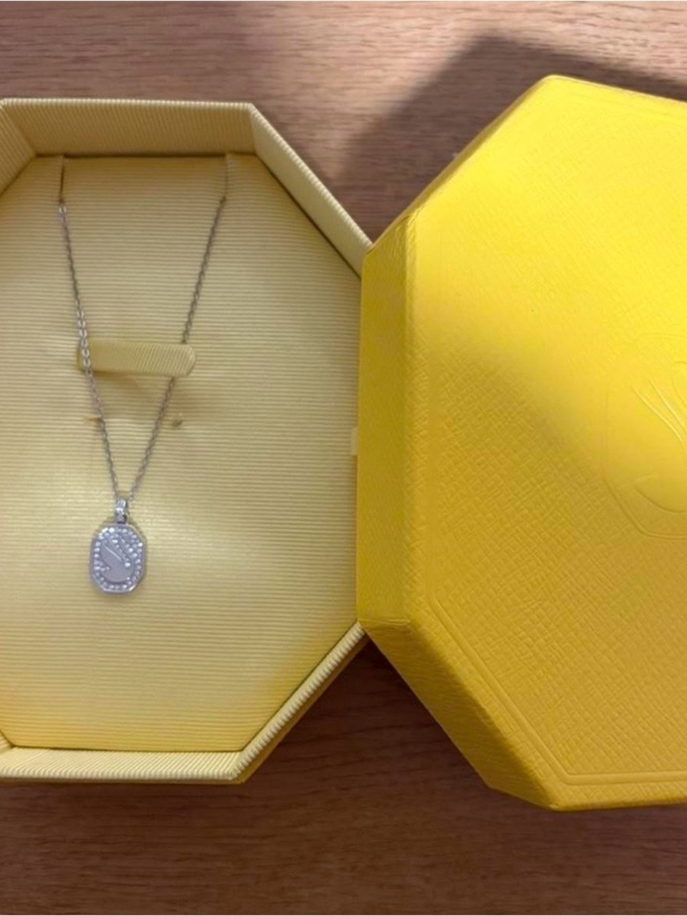 New Womens Swan Swarovski Pendant Necklace - Silver